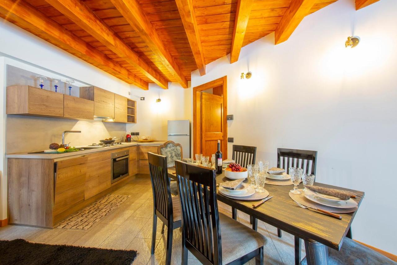 Wildhomes Wild Wolf Lodge Courmayeur Bagian luar foto