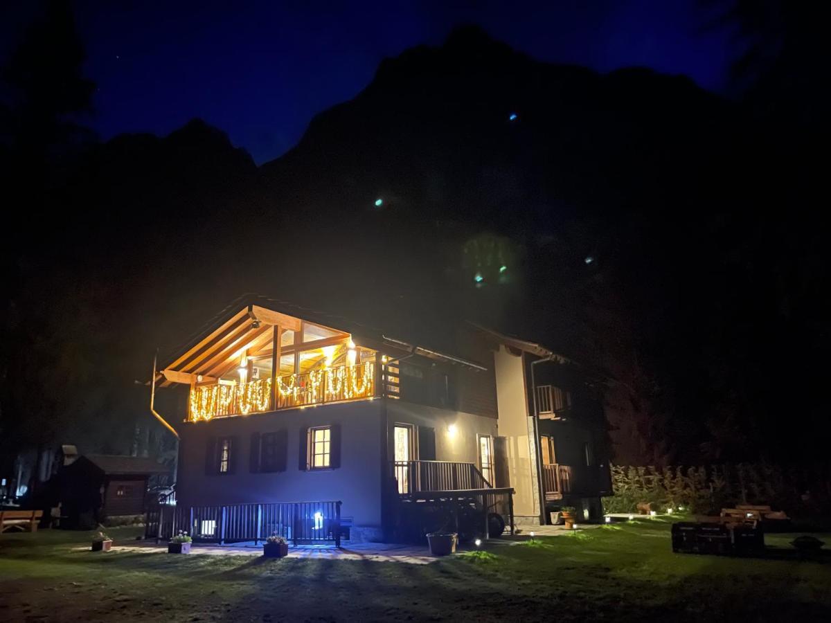 Wildhomes Wild Wolf Lodge Courmayeur Bagian luar foto
