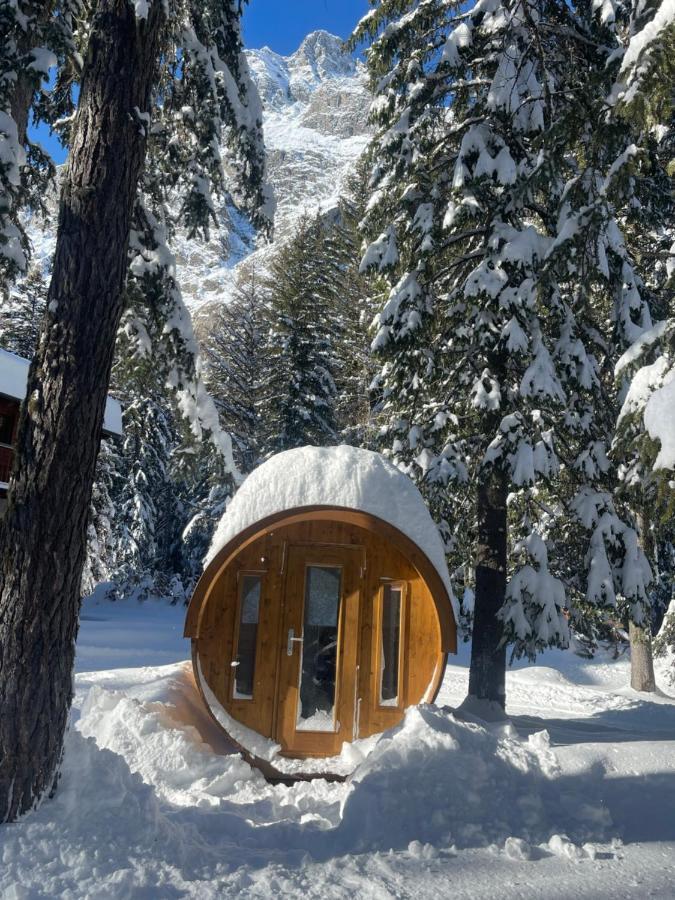 Wildhomes Wild Wolf Lodge Courmayeur Bagian luar foto