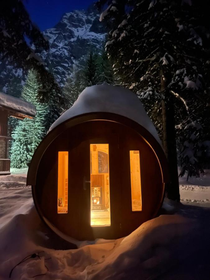 Wildhomes Wild Wolf Lodge Courmayeur Bagian luar foto