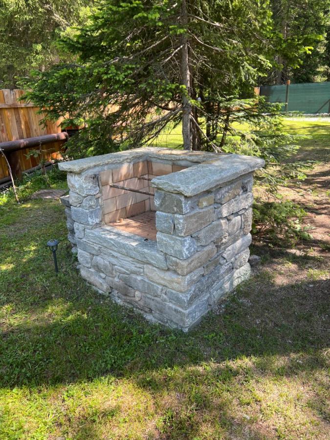 Wildhomes Wild Wolf Lodge Courmayeur Bagian luar foto
